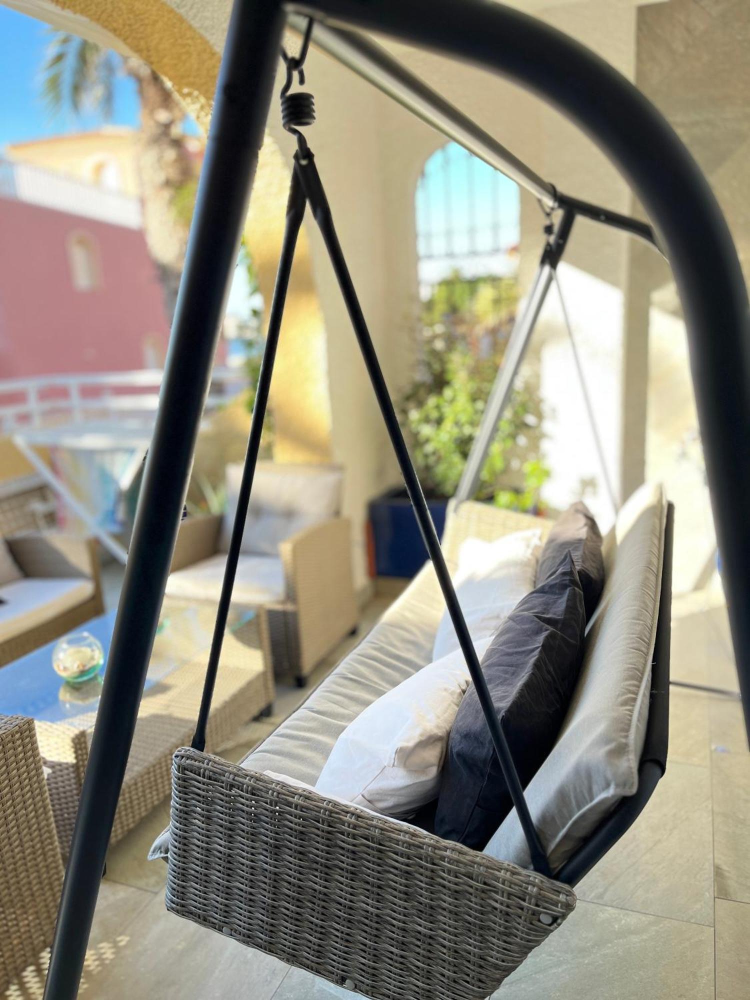 Piscis Family Apartment